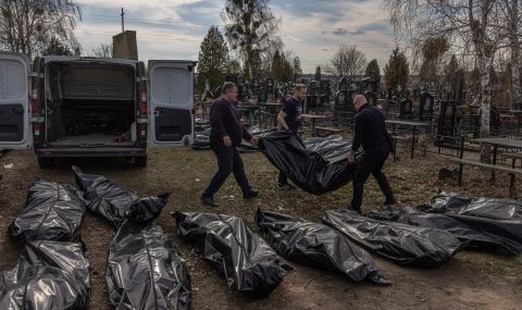 Руските окупатори са убили в град Буча над 1400 украинци - 1