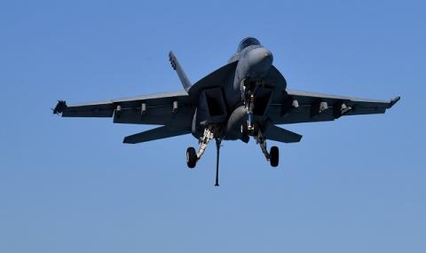 F-18 се разби в Долината на смъртта - 1