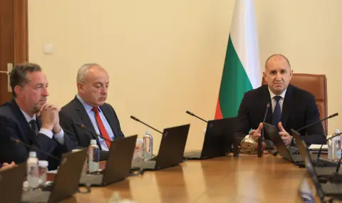 Променят средносрочната бюджетна прогноза за 2026–2028 г. - 1