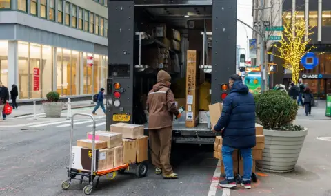 US company destroys thousands of packages due to customs difficulties  - 1