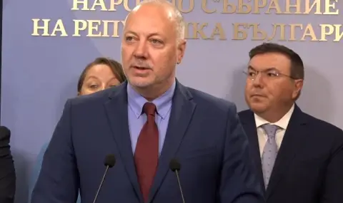 Желязков и шефът на БНБ подкрепиха въвеждането на еврото от 1 януари 2026 г. - 1