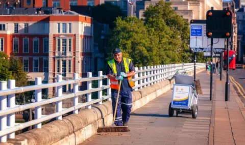 This job is not clean: How they clean illegally in Germany  - 1