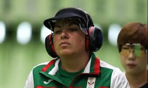 Антоанета Бонева е финалист на 25 метра пистолет - 1