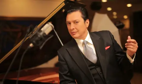 „Българският Франк Синатра“ празнува: Васил Петров на 61 г. - 1