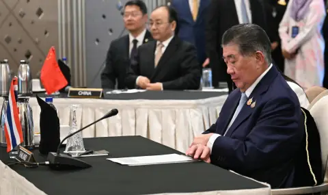 Китай ще посредничи за затвърждаване на примирието между Тайланд и Камбоджа - 1