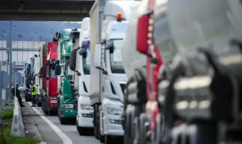 EC recommends complete abolition of internal border checks between Schengen countries  - 1