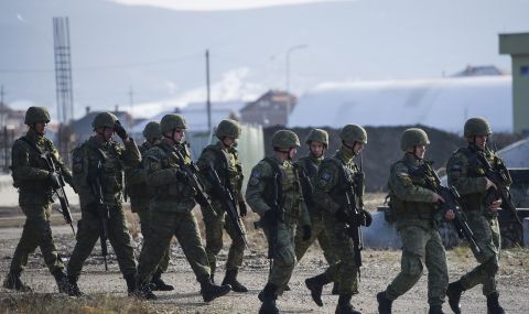 "На ръба на въоръжен конфликт": напрежението между Сърбия и Косово расте - 1