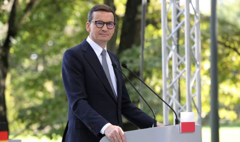 Полша няма да излиза от ЕС - Октомври 2021 - 1