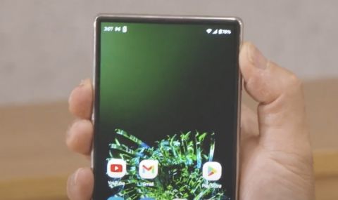 Motorola показа телефон с разтегателен дисплей (ВИДЕО) - 1