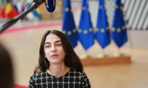 Бебе на три месеца се включи в заседание на министри от ЕС в Люксембург - 1