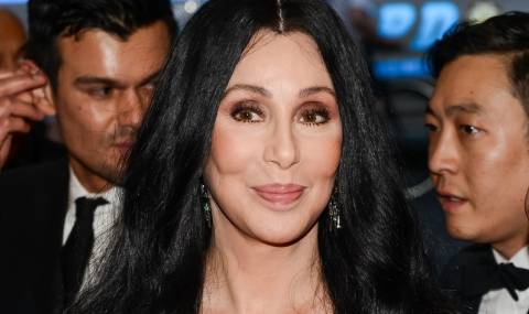 Тежки семейни проблеми налегнаха Шер - 1