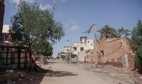 Bloody attack in Sudan: dozens killed in strategic town  - 1