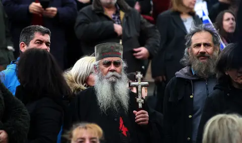Как чезне влиянието на Гръцката православна църква - 1