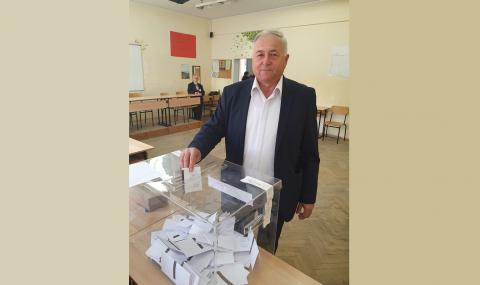 Кольо Милев: Гласувах в управлението да има противовес - 1