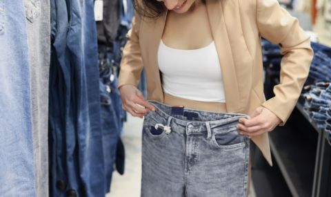 Стилистка показа лесен трик за купуване на точния размер панталон без пробване (ВИДЕО) - 1