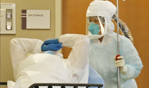 Ужас: Британец с подозрения за ебола почина в Скопие! - 1