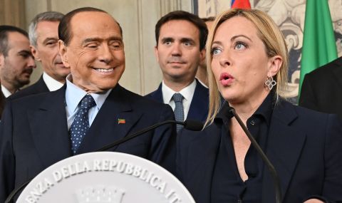 Мелони нарече Берлускони "един от най-влиятелните хора в историята" - 1