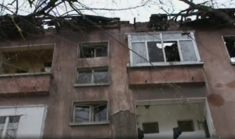 20 семейства без дом след пожара в Стамболийски - 1