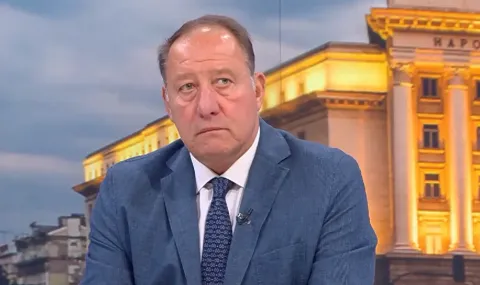Ангел Найденов: Ако не беше пояснението на Йотова, документът от ООН щеше да мине незабелязано