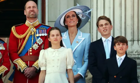 Prince William and Kate Middleton's children use different names at school - 1