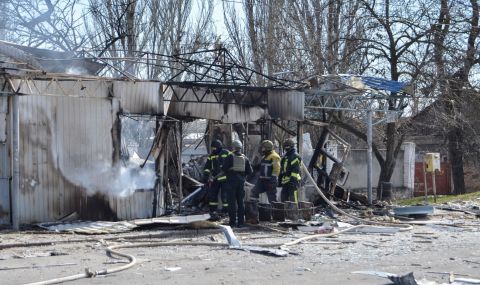 Кървав обстрел в Херсонска област: Нараства броят на загиналите след руската атака - 1