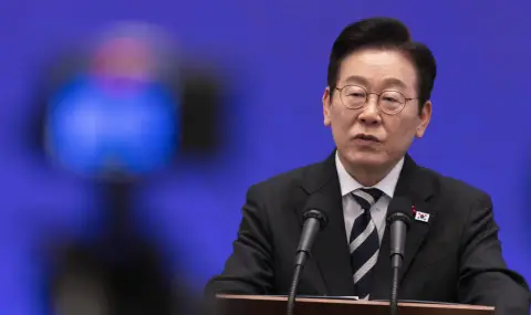 South Korean President Praises Trump, Hopes for Renewed Dialogue with North Korea  - 1