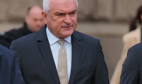 Конституционният съд отклони искането за обявяване на несъвместимост за Димитър Главчев - 1