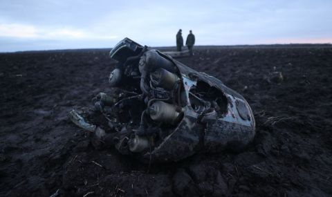 Украйна: Не получаваме касетъчни бомби от Турция - 1