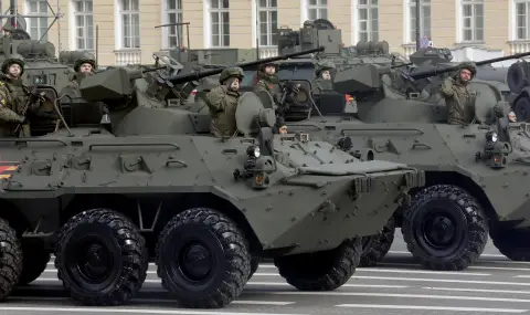 Russians urgently began delivering satellite Internet terminals to the front - 1