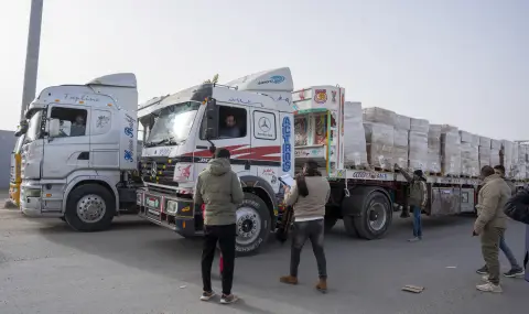 Израел отвори граничния пункт "Рафах" между Газа и Египет, но само за пешеходци - 1