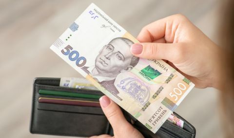 МВФ позволи на Украйна да отпечата гривни при липса на външно финансиране - 1