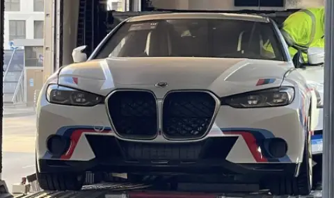 Българин си купи най-специалното BMW на 21-ви век с цена от 1.5 млн. лева - 1