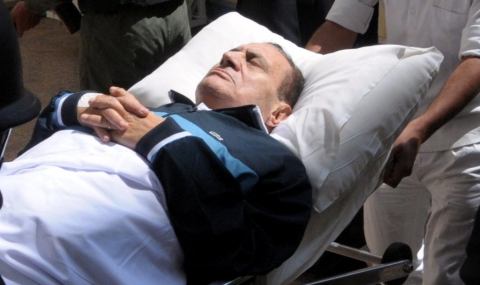 Хосни Мубарак е в клинична смърт - 1