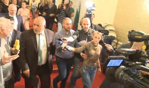 Първо във ФАКТИ: Бойко Борисов не е чувал за пиянския скандал с Портних в Израел - 1