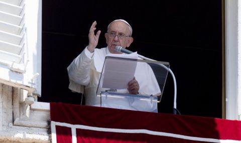 Папа Франциск: Бог не подкрепя войната - 1