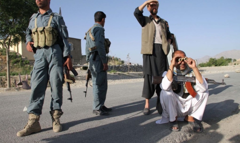Талибани нападнаха хотел в Кабул - 1