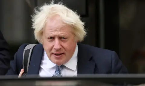 Борис Джонсън призова за разполагане на тилови войски в Украйна "още сега"