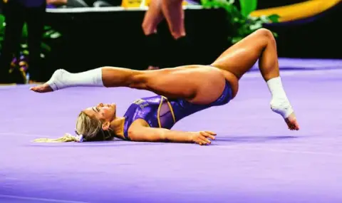 Най-сексапилната гимнастичка в света блести на червения килим - 1