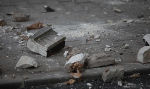 Къс мазилка рани 17-годишно момиче в Пазарджик - 1