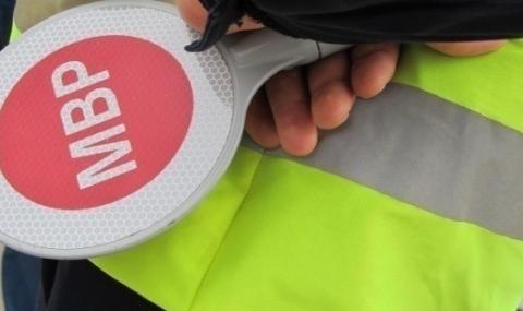 Спрян от КАТ младеж: Бързам, почерпете се! - 1