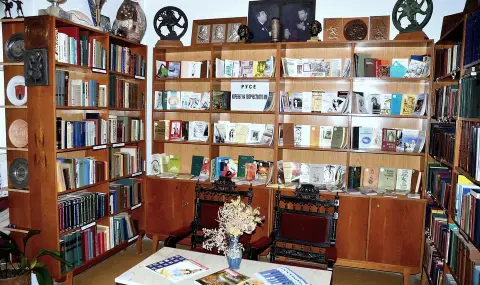 Възрожденското образцово народно читалище „Зора”, Русе на 160 години!   - 1