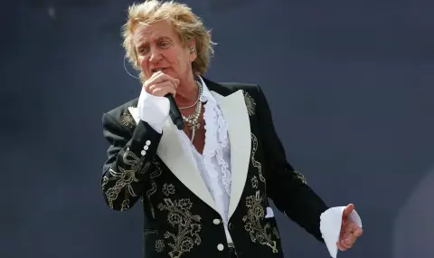 „Избягал от военна служба“: Род Стюарт нападна остро президента Доналд Тръмп