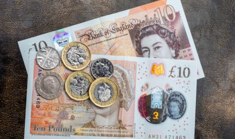 Сменят над 4,7 млн. банкноти във Великобритания заради смъртта на Елизабет II - 1