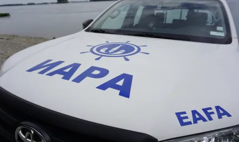 Служители на ИАРА излизат на протест в Бургас - 1