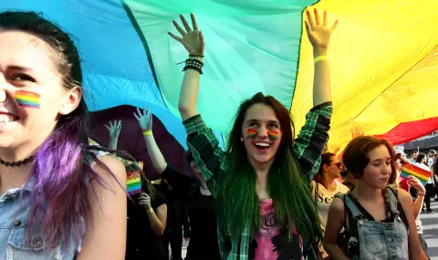 EU countries must recognise same-sex marriages – even if they were contracted in another country  - 1