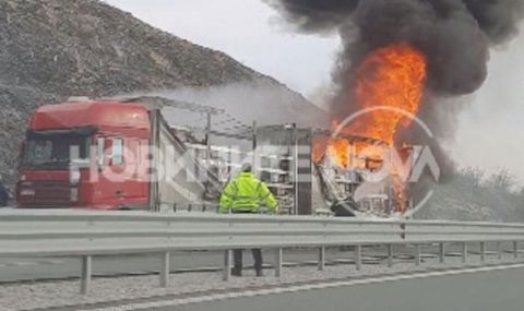 Камион се запали на магистрала „Хемус” - 1