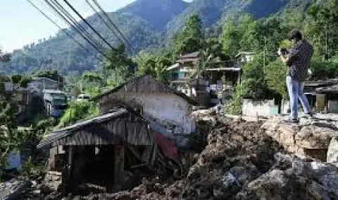 Поне 643 са жертвите на циклона в Шри Ланка