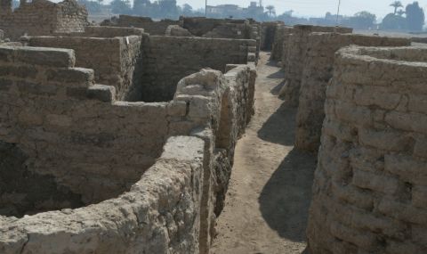 Откриха изгубен златен град, заровен под пясъците в Луксор (СНИМКИ) - 1