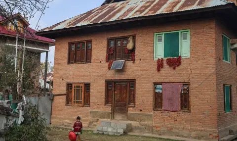 Индийско село пази жив духа на комунизма повече от половин век - 1