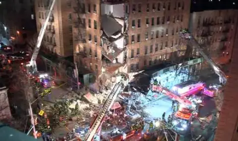 Срути се сграда в Бронкс ВИДЕО - 1